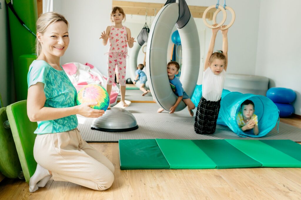 Konsultacja, diagnoza, czy terapia Integracji Sensorycznej? Jaką usługę wybrać?
